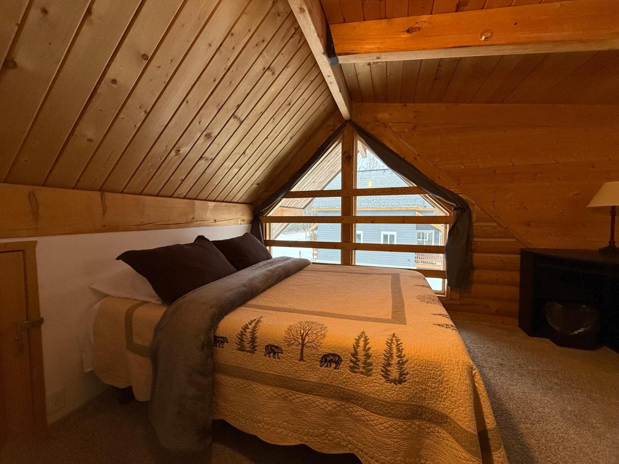 Talkeetna Log Cabin With Hot Tub Unit 1 Dış mekan fotoğraf